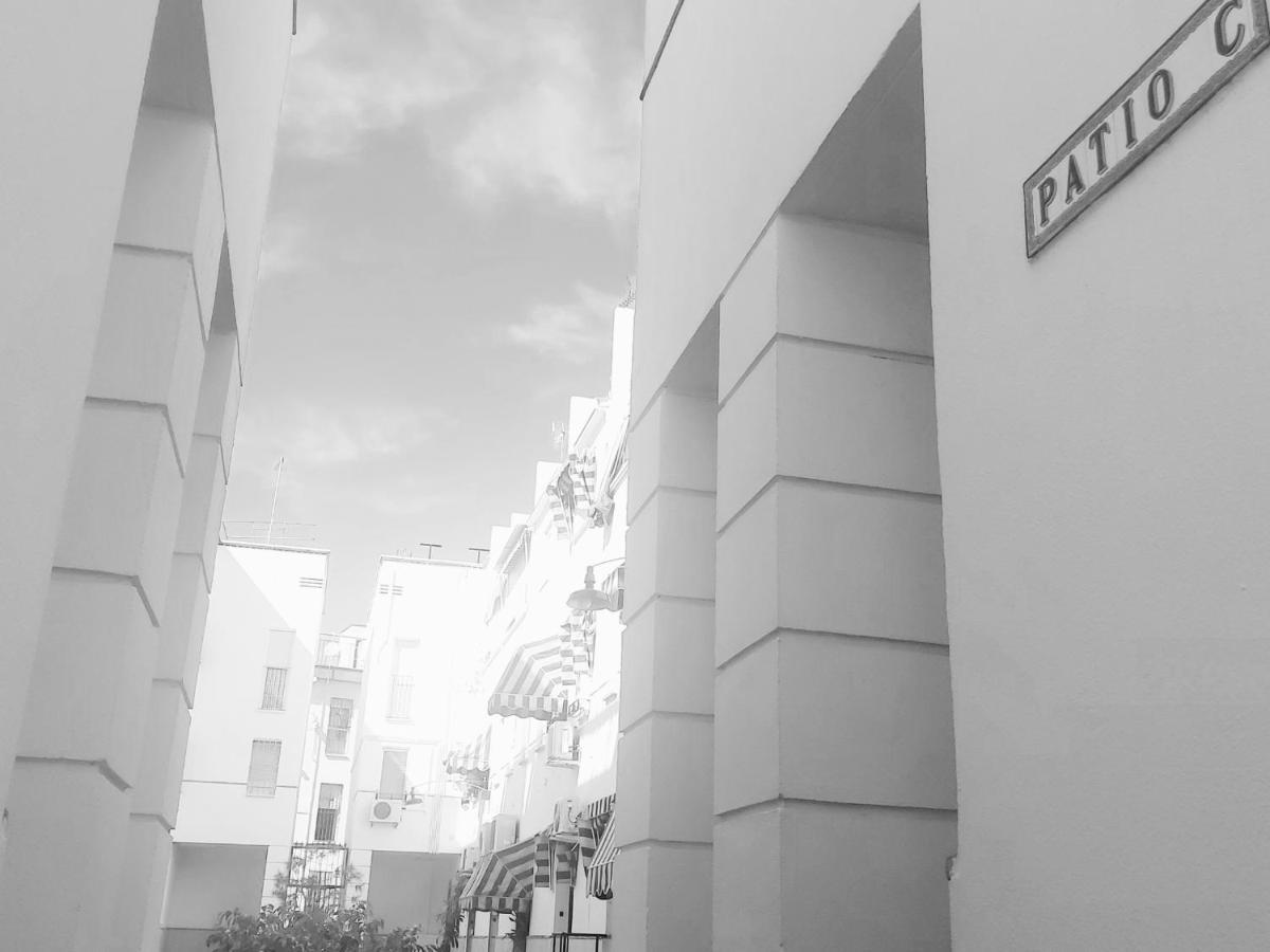 Enladrillada.Parking Incluido.Cuna Del Flamenco Siviglia Esterno foto